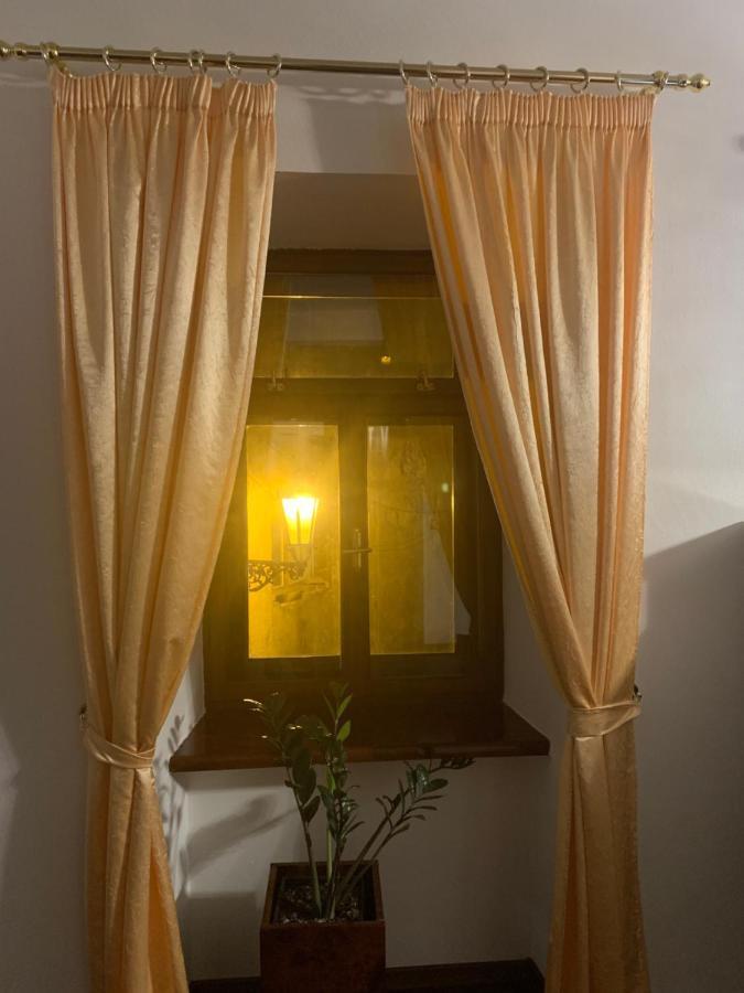 Apartman Pri Lyceu Banská Štiavnica Екстериор снимка